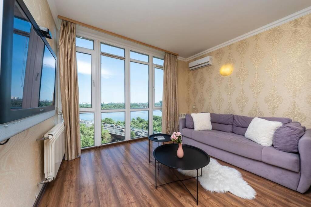 Apartments With Crazy Panoramic View Of The Dniepr Kyiv Exterior photo